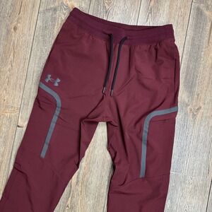 Under Armour UA Sportstyle Elite Cargo Pants Burgundy Athletic Training 1373864
